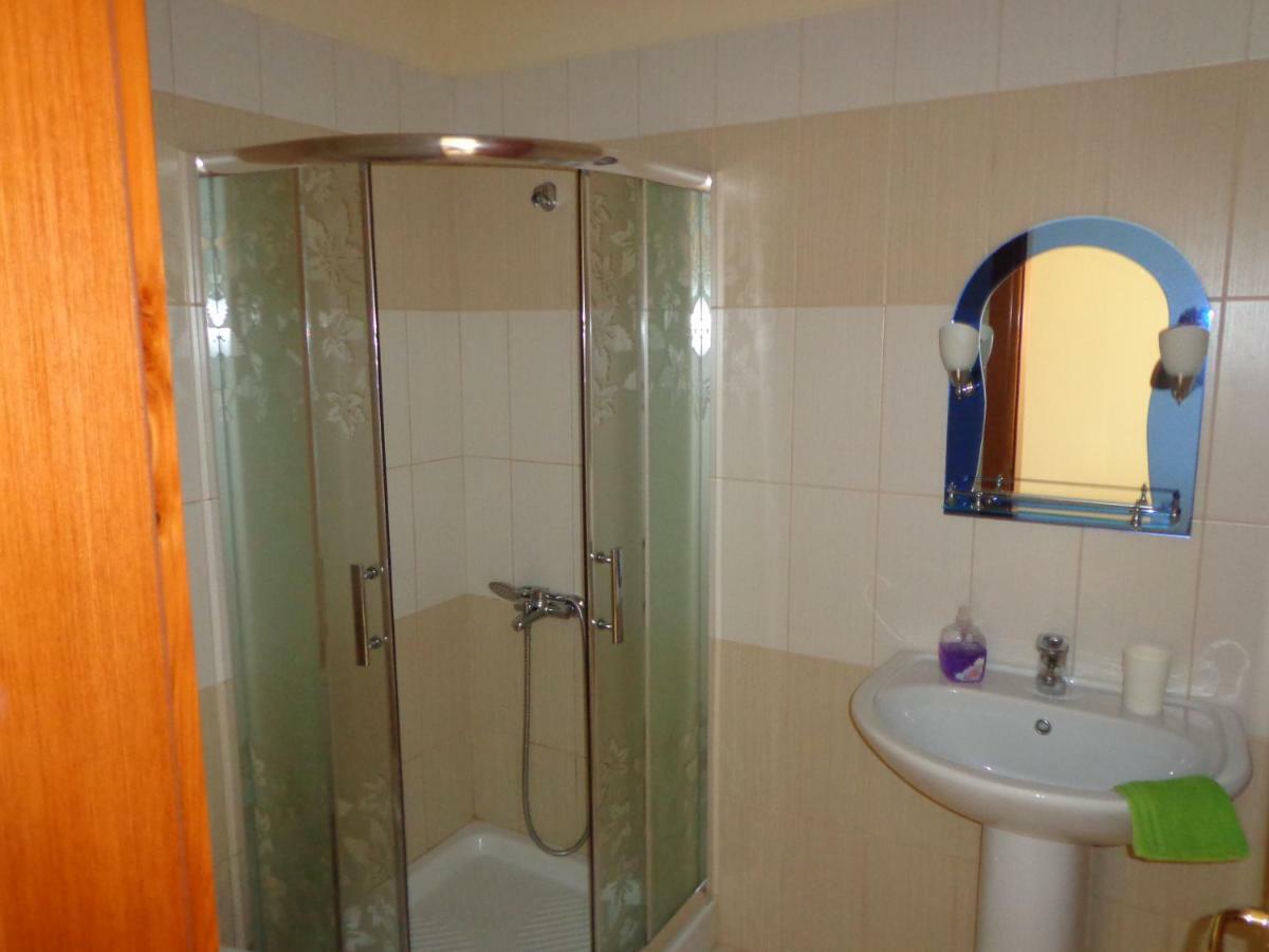 Olympian Rooms Dhërmi 外观 照片