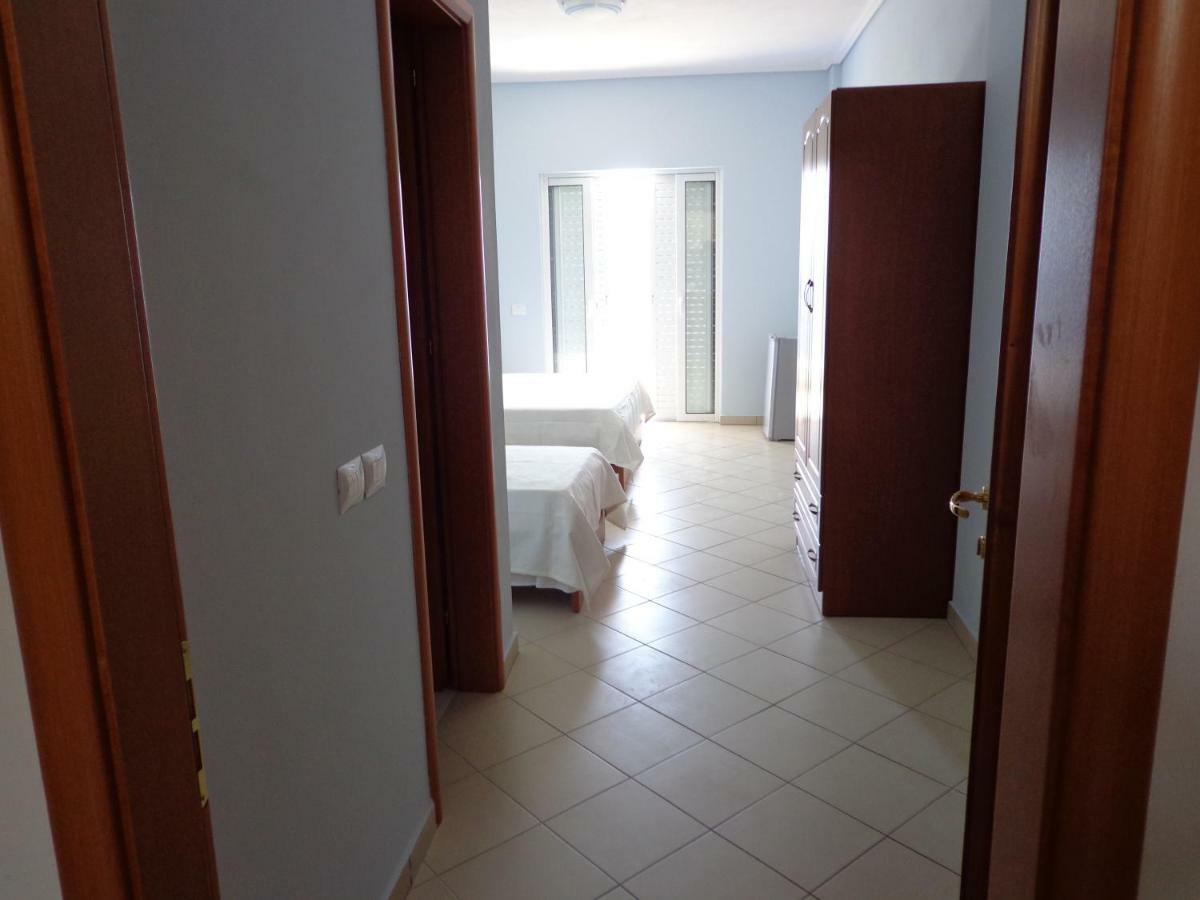 Olympian Rooms Dhërmi 外观 照片